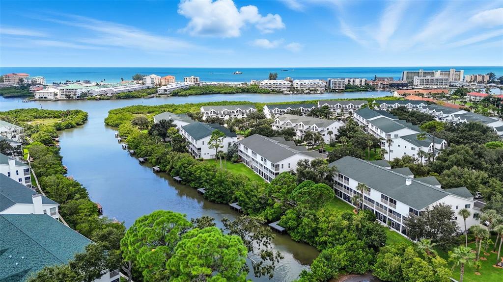 14879 Seminole Trail Seminole, FL 33776 - Photo 37 of 40 an aerial view of a city