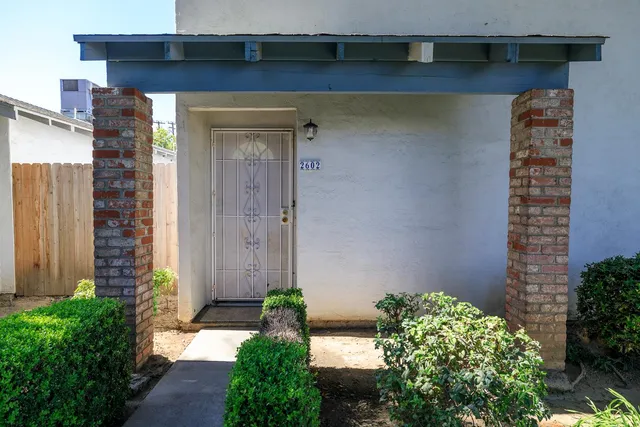 $299,900 | 2602 Parkway, Ceres, CA 95307