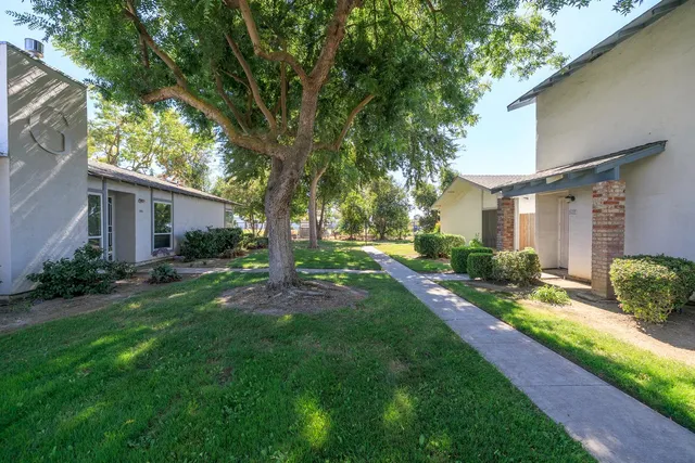 $299,900 | 2602 Parkway, Ceres, CA 95307