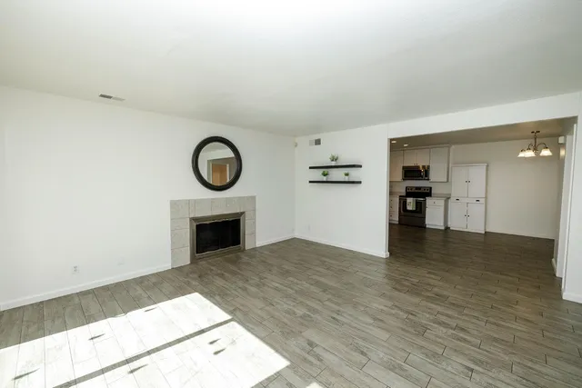 $299,900 | 2602 Parkway, Ceres, CA 95307