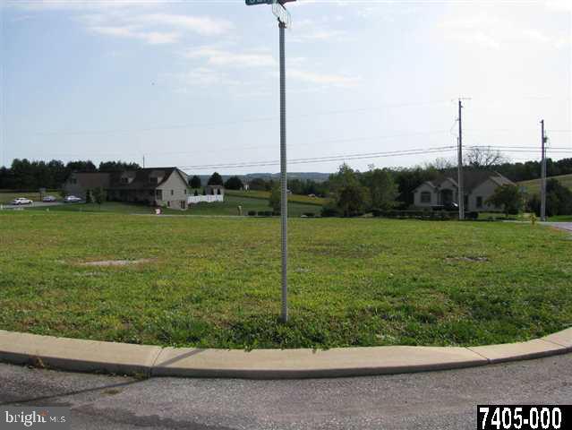 6157 Jennifer Lane Spring Grove, PA 17362 - Photo 3 of 3