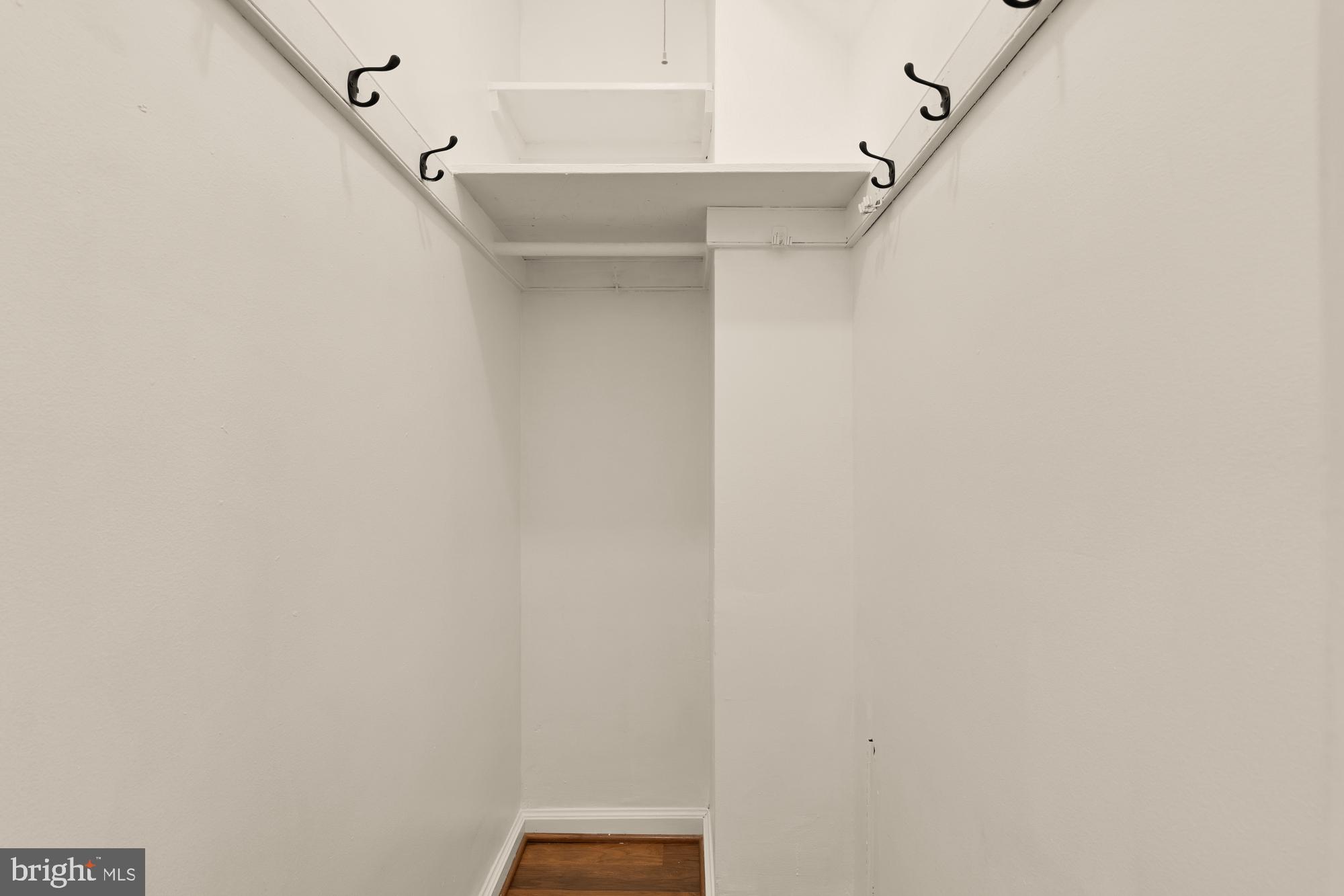 1 Scott Circle Northwest, Unit 719 Washington, DC 20036 - Photo 19 of 20 a view of entryway