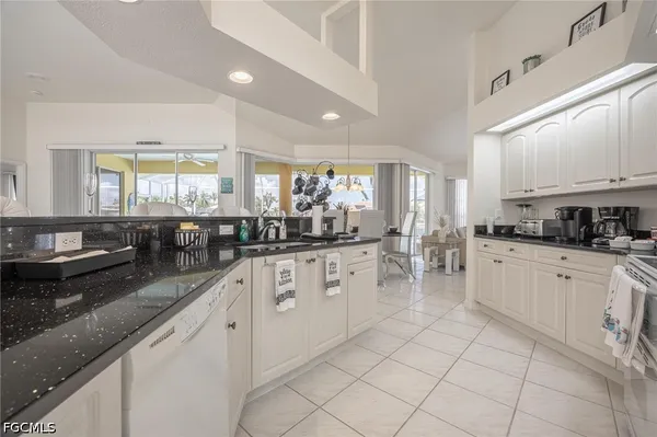 $4,300 | 4412 Southwest 26th Avenue, Cape Coral, FL 33914