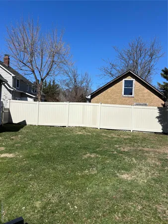 $2,600 | 225 Lexington Avenue, Oyster Bay, NY 11771