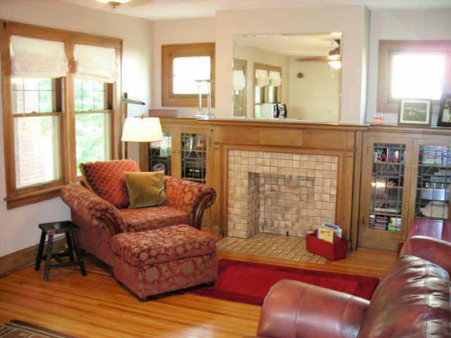 402 Tibet Road Columbus, OH 43202 - Photo 3 of 10