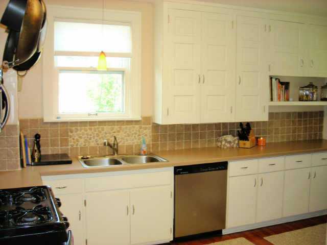 402 Tibet Road Columbus, OH 43202 - Photo 5 of 10