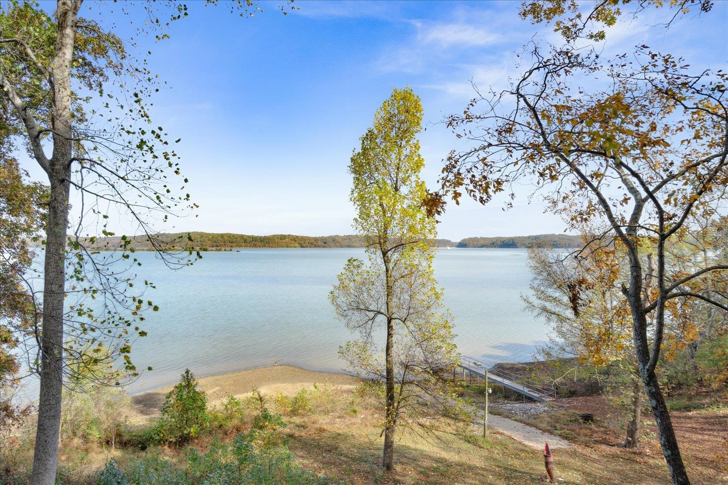 997 Vickers Road Big Sandy, TN 38221 - Photo 5 of 40 a view of a lake