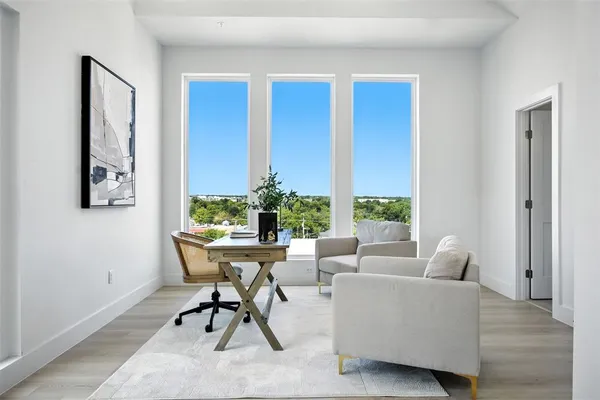 $489,000 | 312 North Lancaster Avenue, Unit 101, Dallas, TX 75203