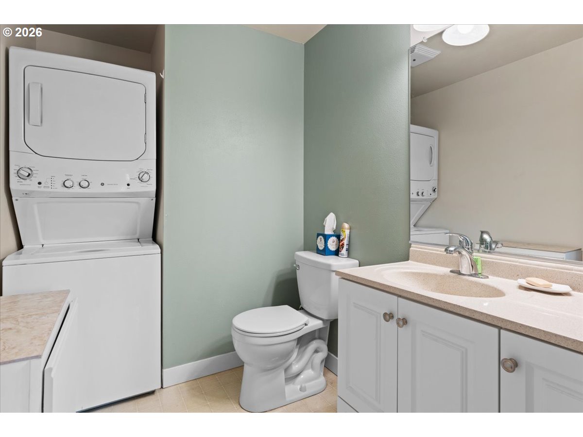 4212 Southwest Garden Home Road Portland, OR 97219 - Photo 12 of 25