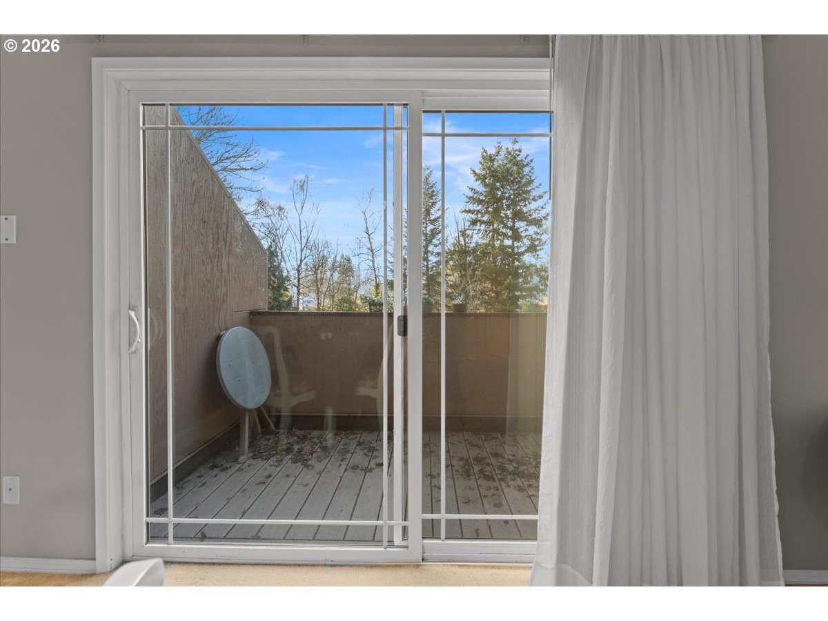 4212 Southwest Garden Home Road Portland, OR 97219 - Photo 8 of 25