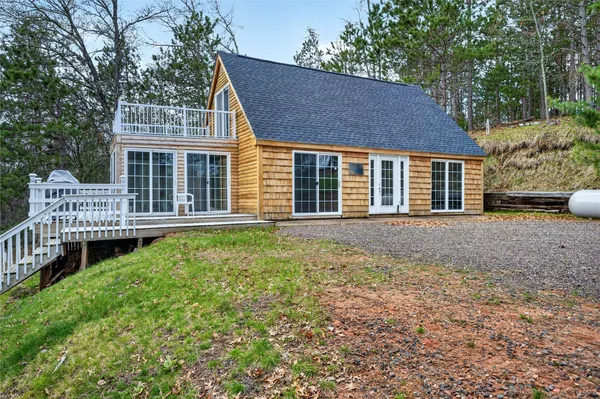 $449,000 | 7474 East Lakewood Drive, Gordon, WI 54838