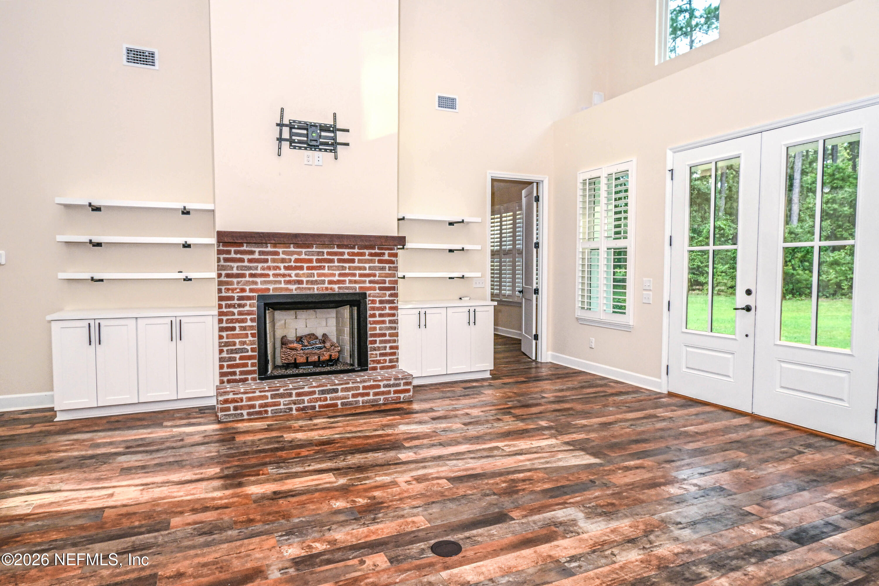27 Jones Road Macclenny, FL 32063 - Photo 18 of 56 Family Room