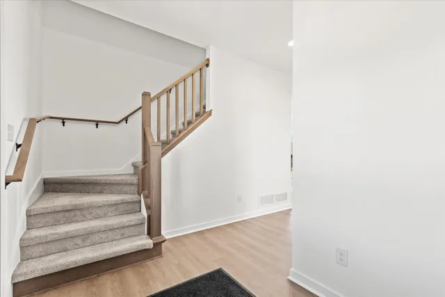 $575,900 | N174W20671 Laurel Springs Circle, Jackson, WI 53037