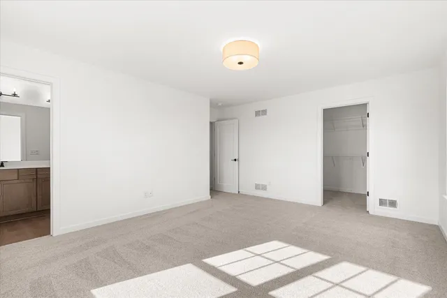 $575,900 | N174W20671 Laurel Springs Circle, Jackson, WI 53037