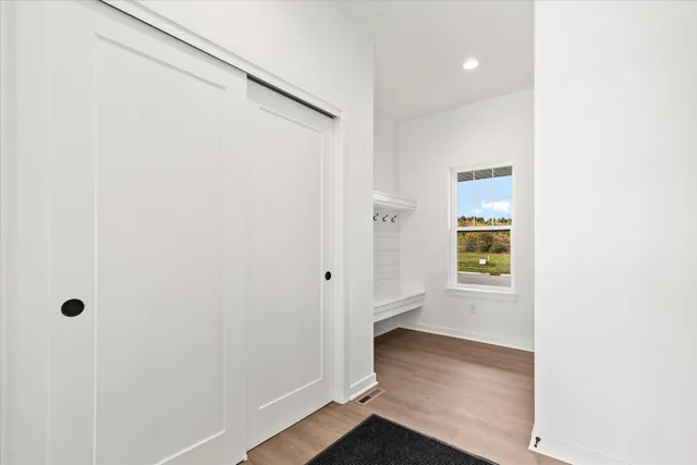 $575,900 | N174W20671 Laurel Springs Circle, Jackson, WI 53037