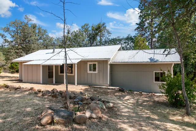 $235,000 | 32899 Rock Creek Road, Manton, CA 96059