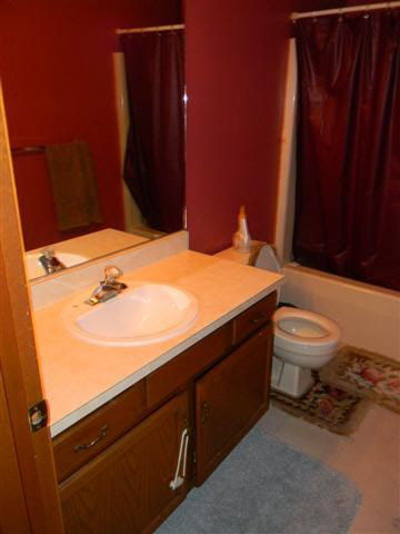 1013 North Greene Road Goshen, IN 46526 - Photo 8 of 12 Gallery Image 8