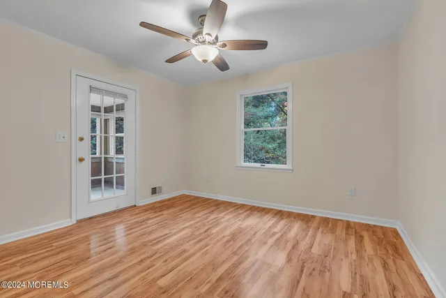 $575,000 | 188 Five Points Road, Colts Neck, NJ 07722