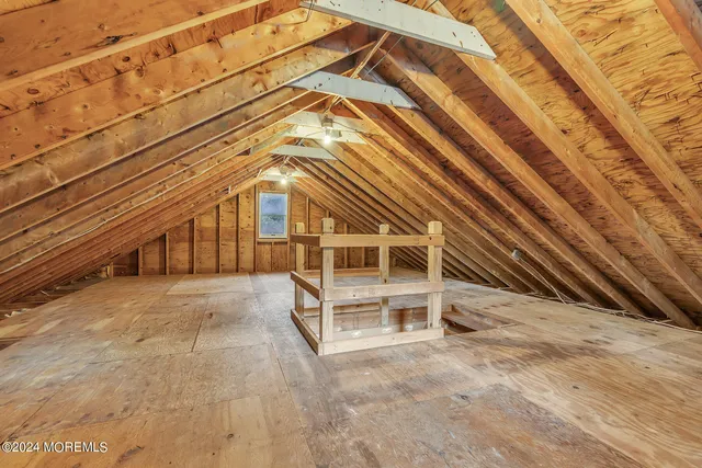 $575,000 | 188 Five Points Road, Colts Neck, NJ 07722