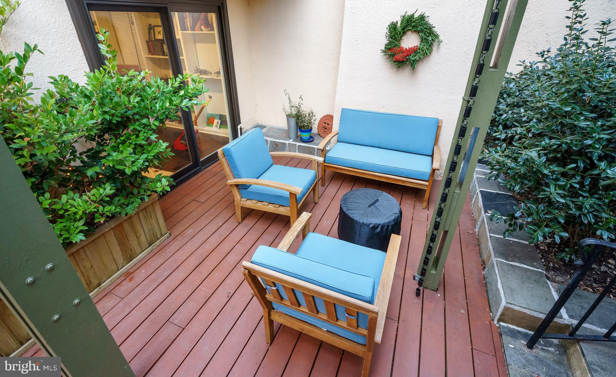 11642 Mediterranean Court Reston, VA 20190 - Photo 1 of 42 WELCOME HOME!