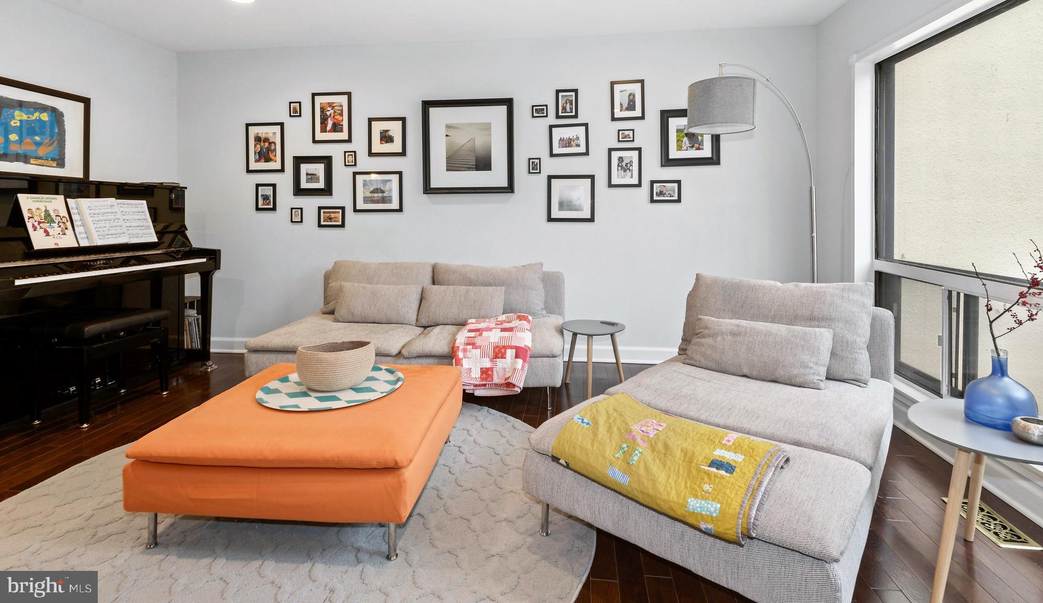 11642 Mediterranean Court Reston, VA 20190 - Photo 6 of 42 So many Fabulous spaces!