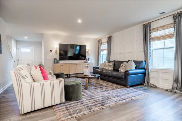 $439,000 | 233 Utica Bnd Court, Seneca, SC 29678