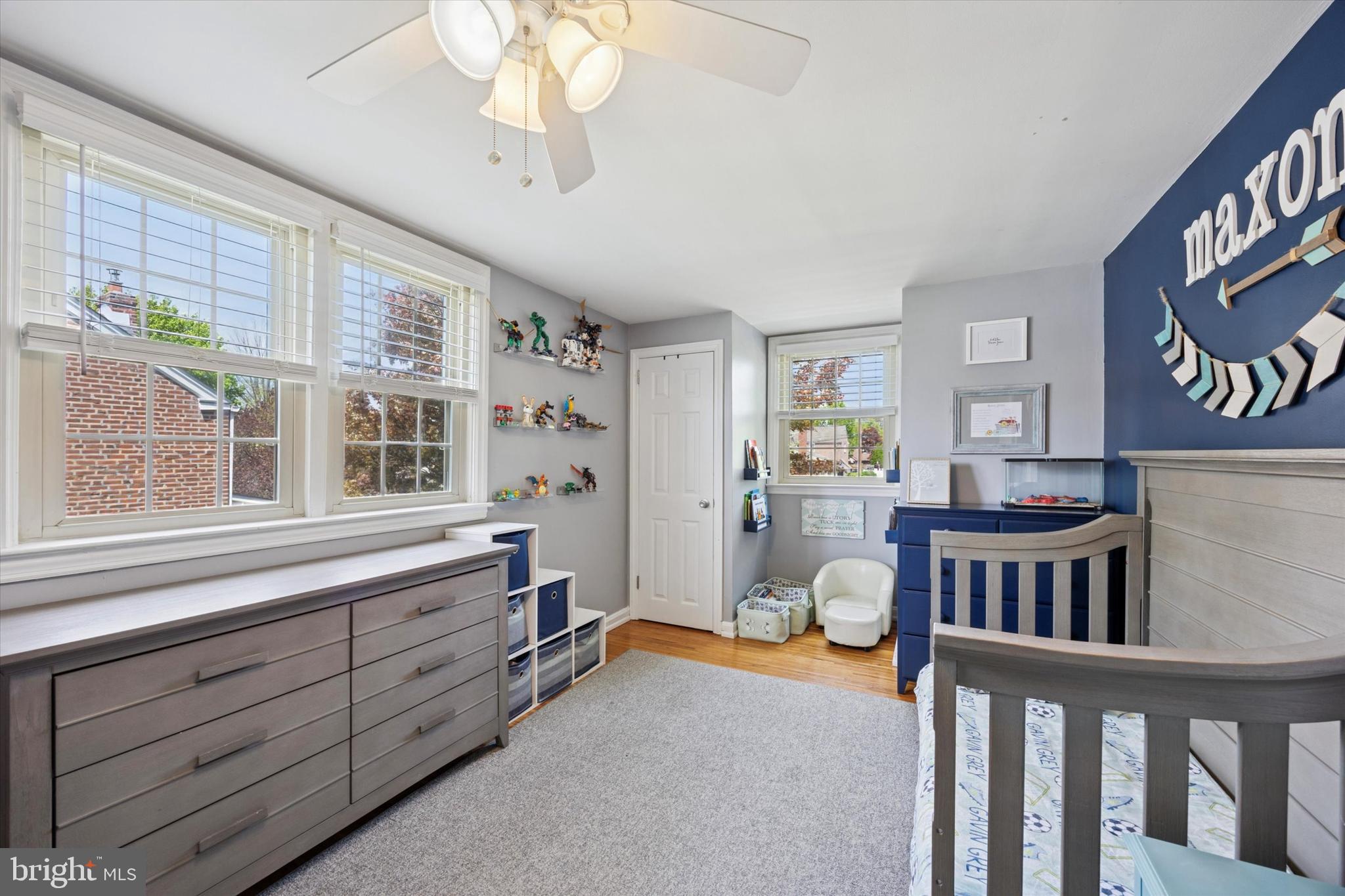 256 Ridgewood Road Springfield, PA 19064 - Photo 24 of 32 a bedroom with furniture and a window
