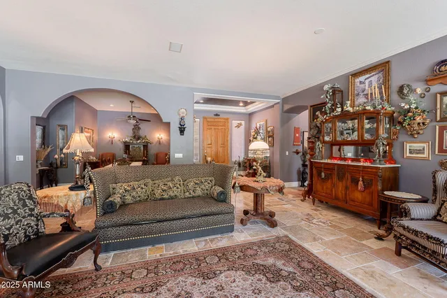 $885,000 | 2160 East Kenwood Street, Mesa, AZ 85213