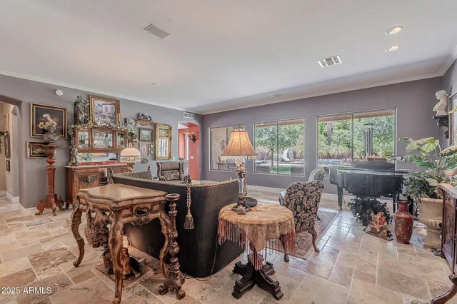 $885,000 | 2160 East Kenwood Street, Mesa, AZ 85213