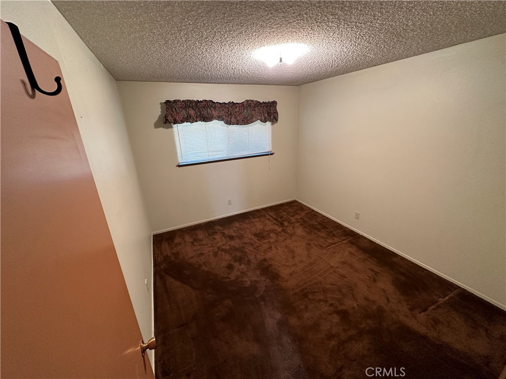 602 Elise Court Merced, CA 95340 - Photo 14 of 20 a view of hallway