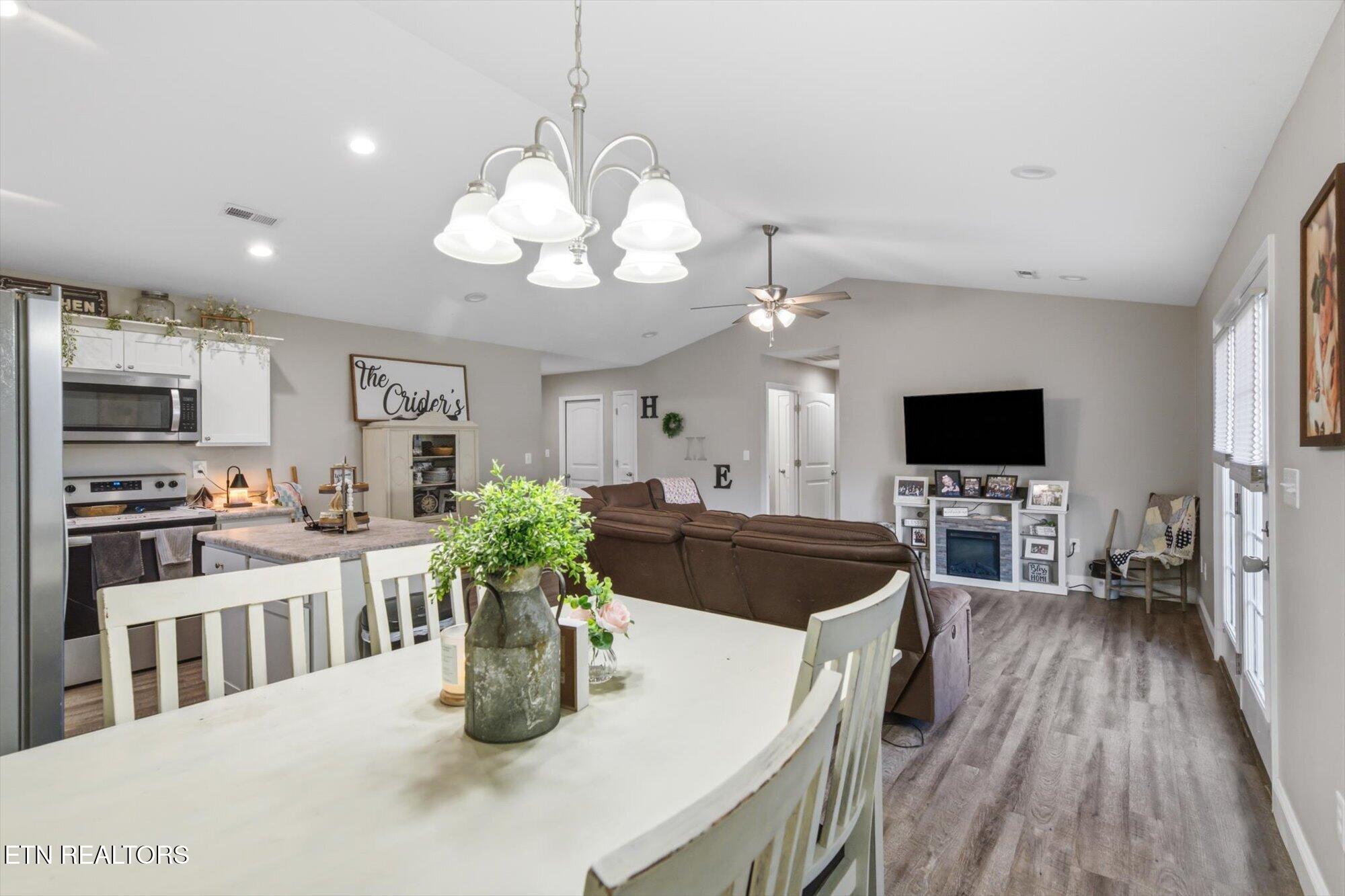 583 Monroe Road Maynardville, TN 37807 - Photo 7 of 23 07-583-Monroe-Rd-Maynardville-TN-7