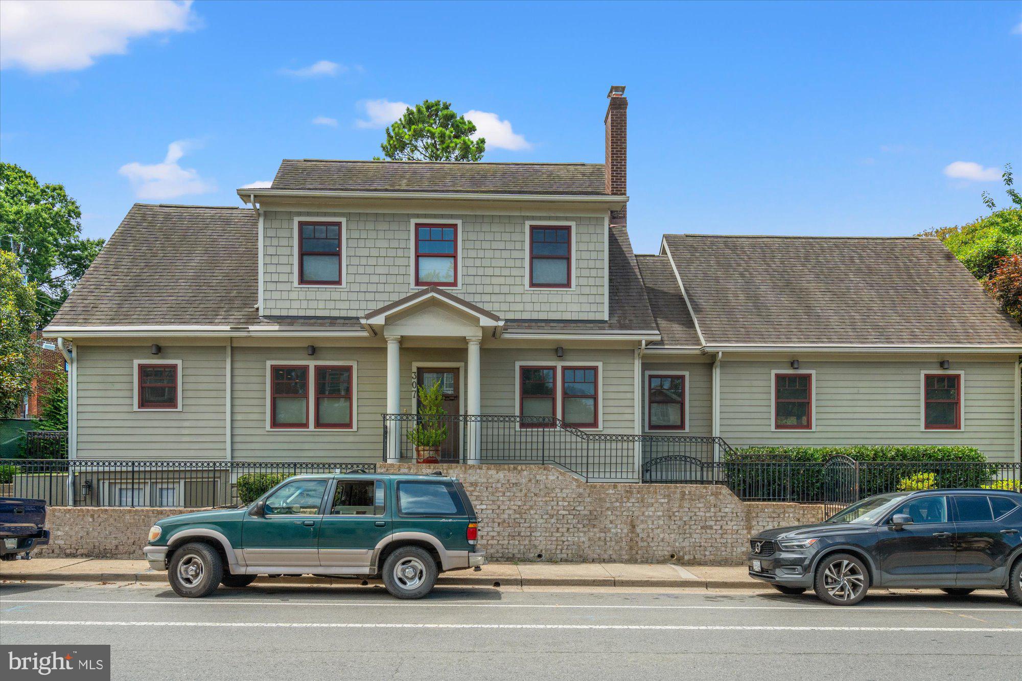 307 East Glebe Road Alexandria, VA 22305 - Photo 48 of 52 View of house from E. Glebe
