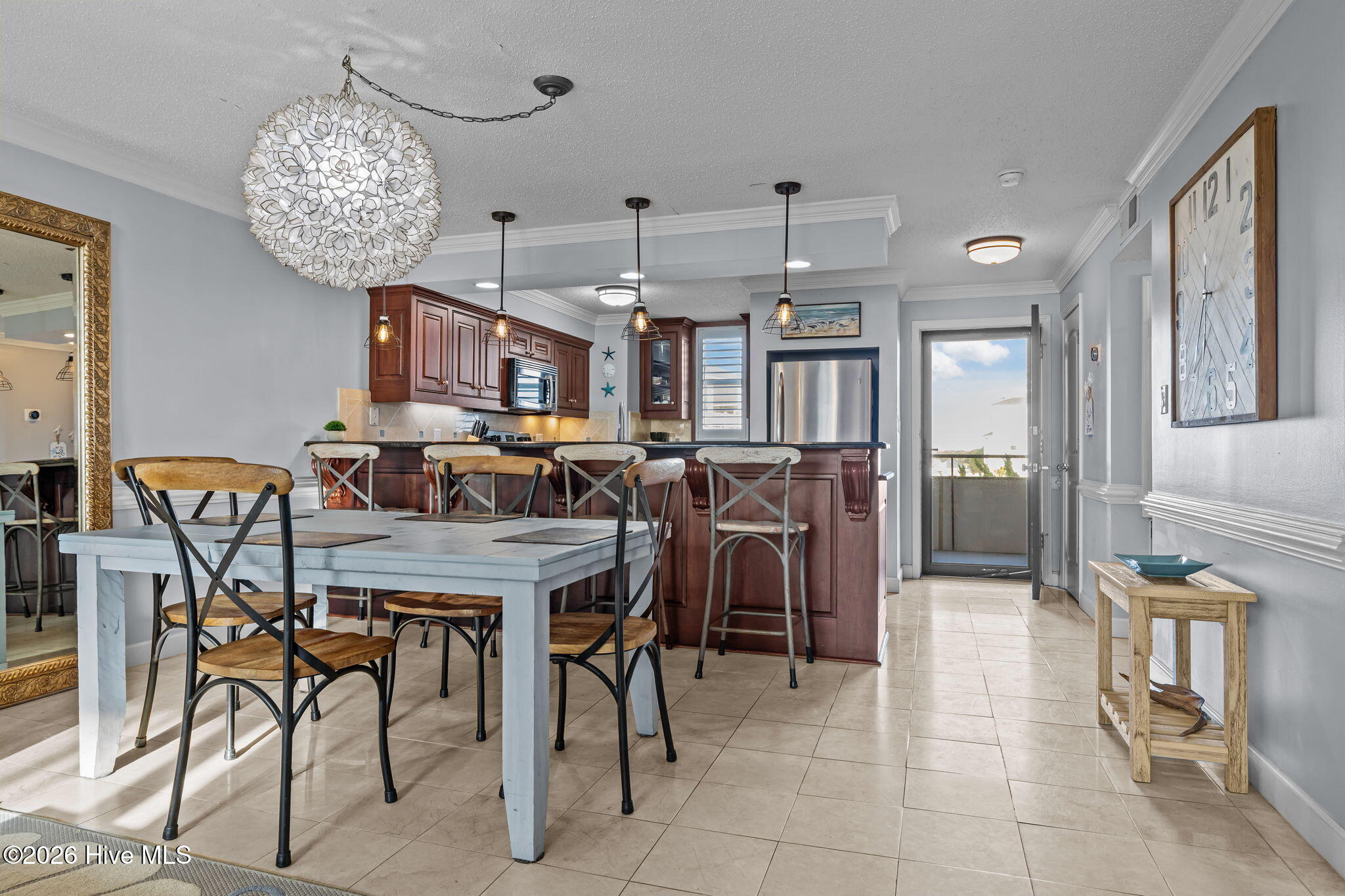 1505 Salter Path Road, Unit 228 Indian Beach, NC 28512 - Photo 7 of 41 Dining/Bar