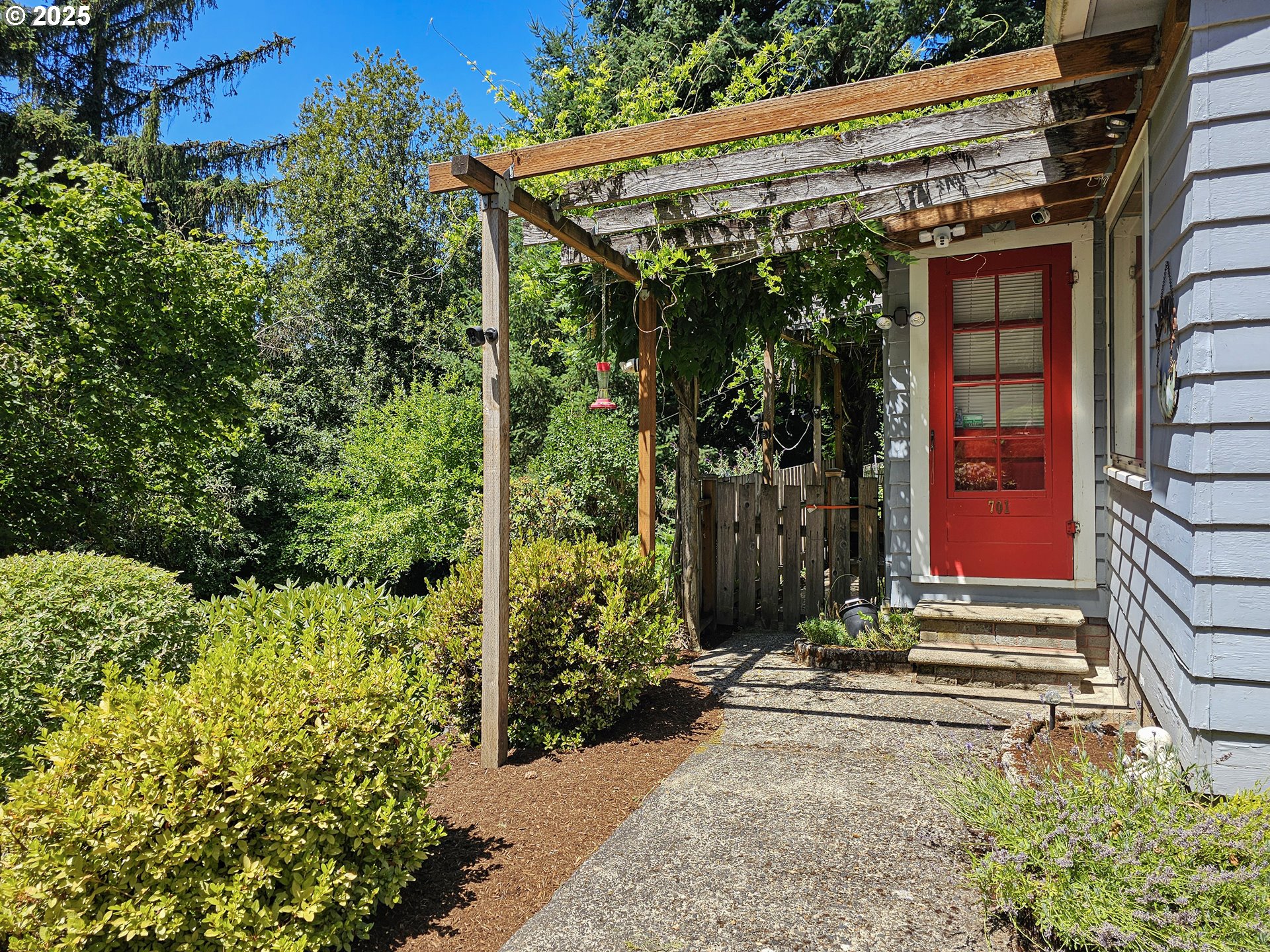 701 Northeast 117th Street Vancouver, WA 98685 - Photo 3 of 36
