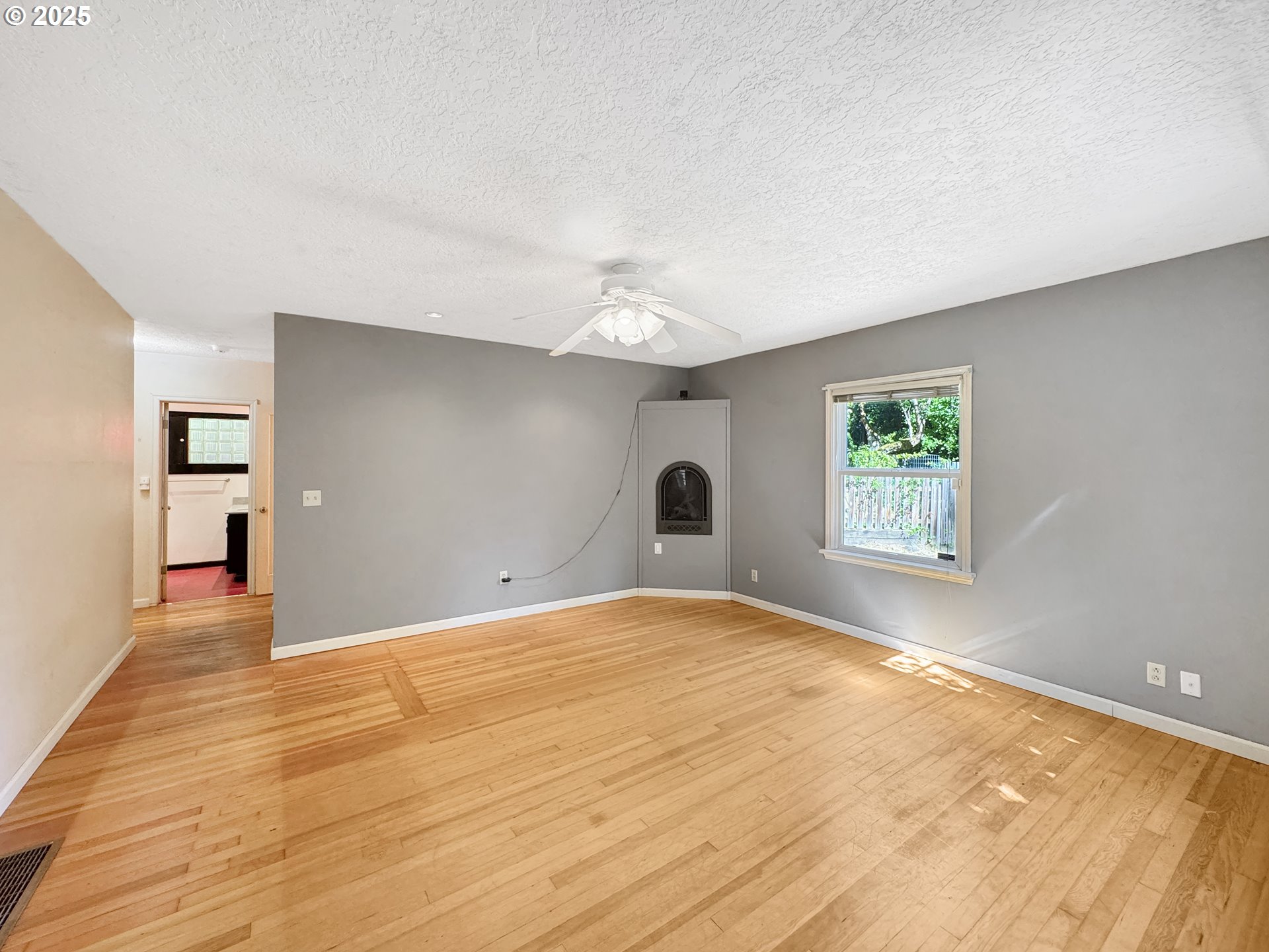 701 Northeast 117th Street Vancouver, WA 98685 - Photo 9 of 36