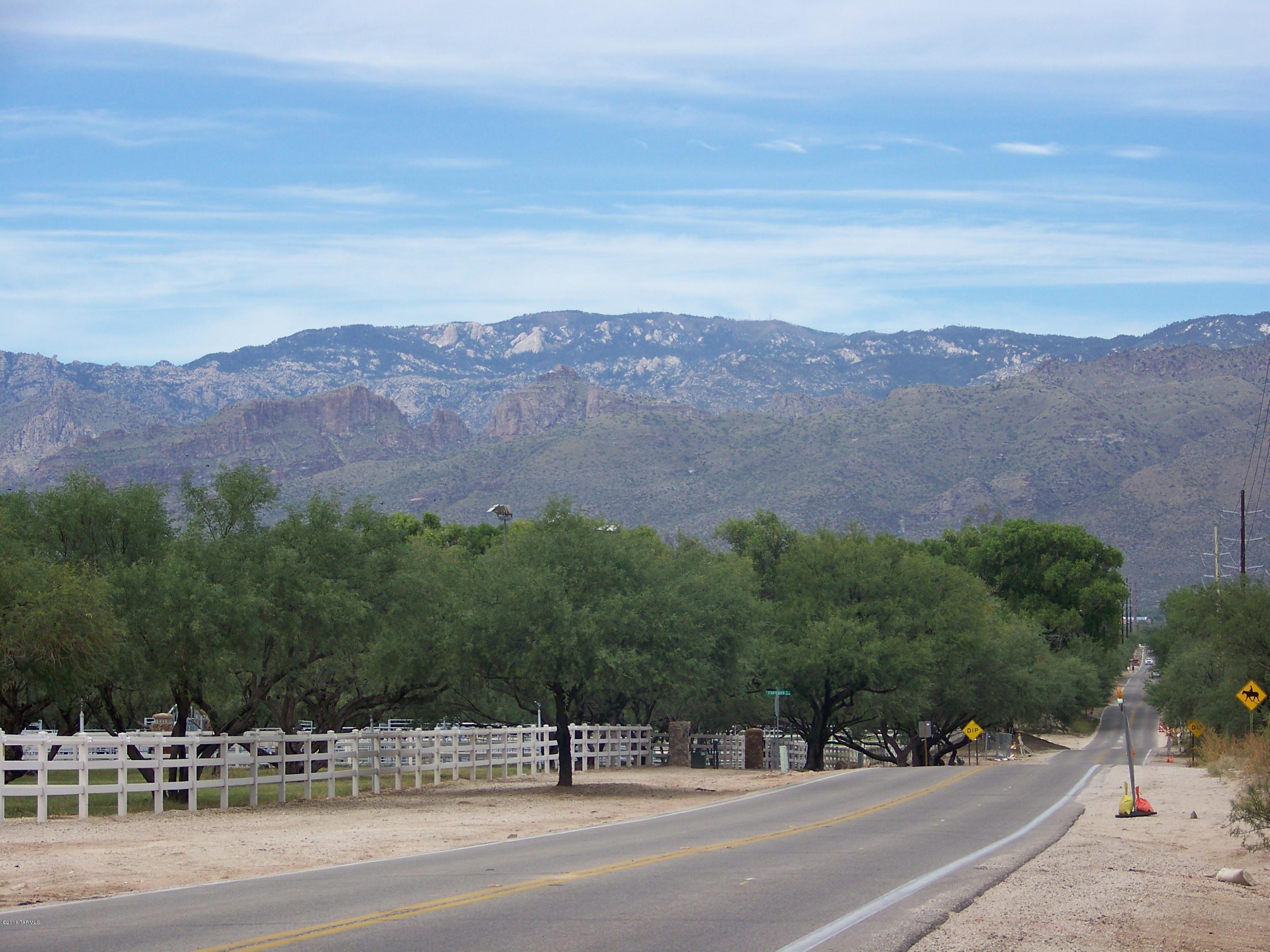 1326 North Tanque Verde Loop Road, Unit 1 Tucson, AZ 85749 - Photo 15 of 47