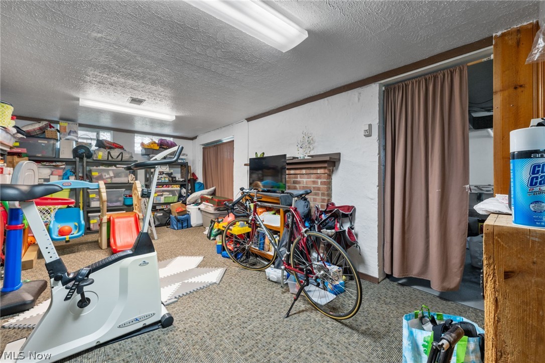 2295 Ashurst Road Cleveland, OH 44118 - Photo 28 of 33