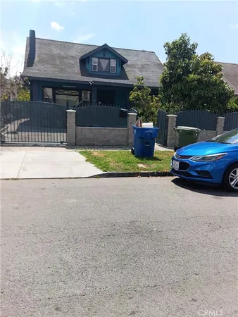 $950,000 | 1046 West 49th Street, Los Angeles, CA 90037