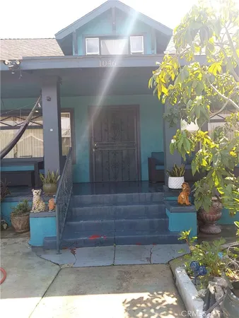 $950,000 | 1046 West 49th Street, Los Angeles, CA 90037