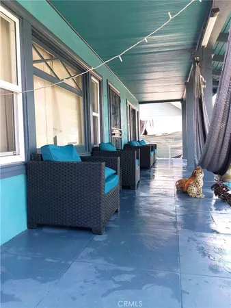 $950,000 | 1046 West 49th Street, Los Angeles, CA 90037
