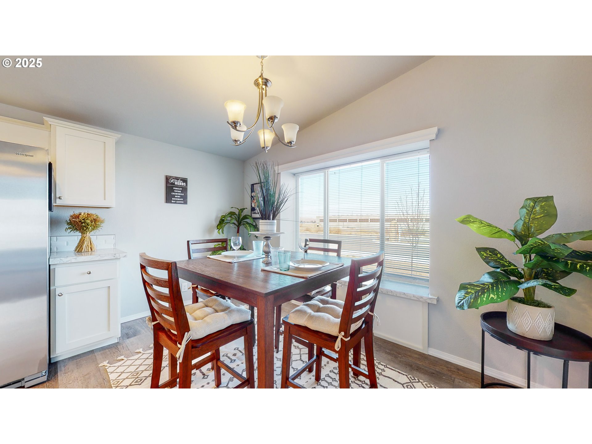 303 Oregon Trail Boulevard Boardman, OR 97818 - Photo 13 of 33