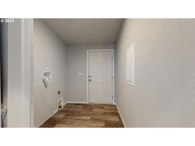 $299,950 | 303 Oregon Trail Boulevard, Boardman, OR 97818