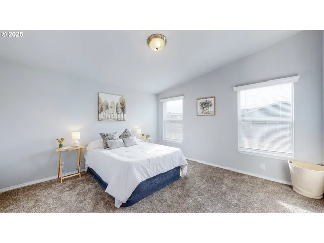 $299,950 | 303 Oregon Trail Boulevard, Boardman, OR 97818