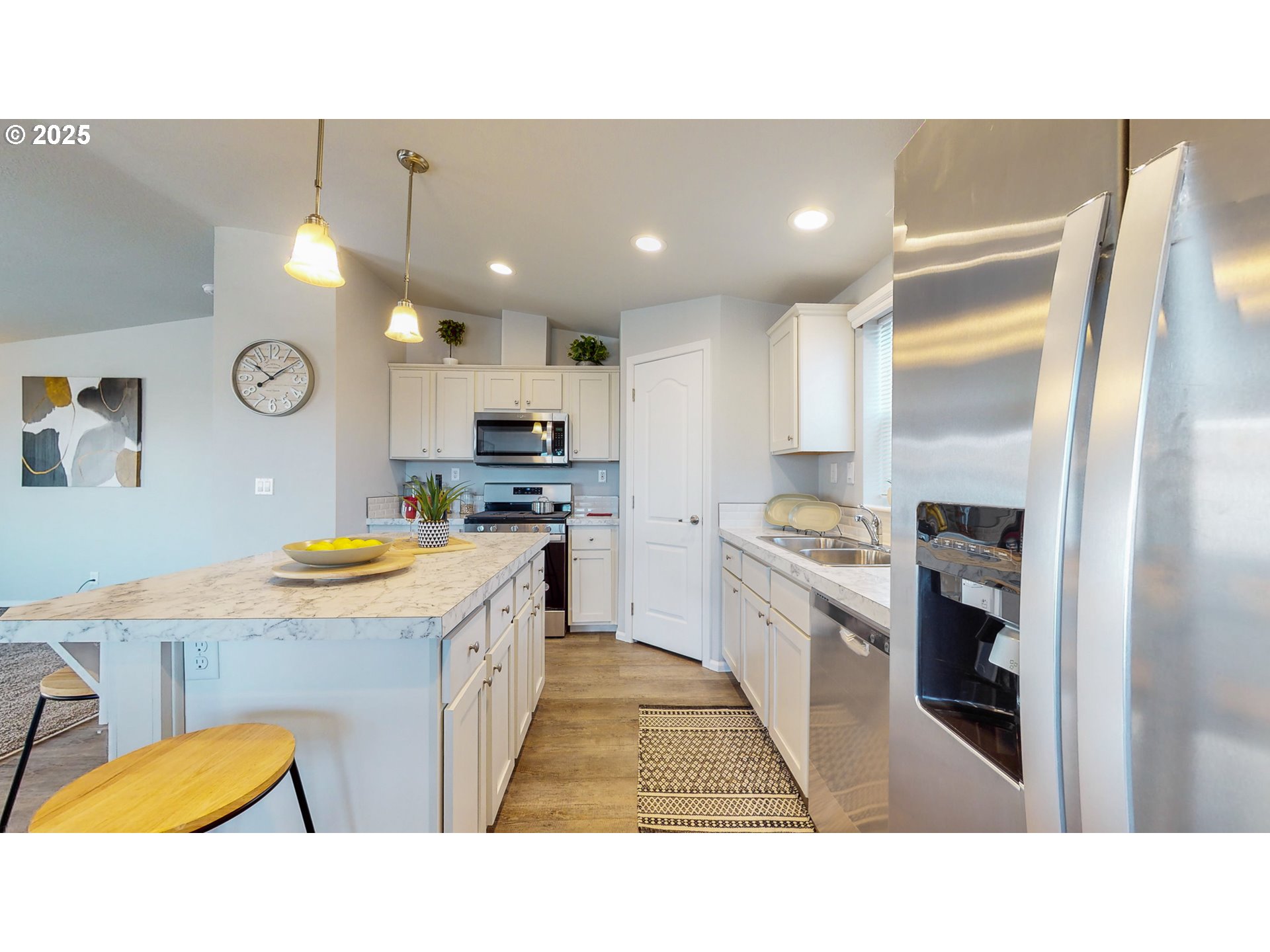 303 Oregon Trail Boulevard Boardman, OR 97818 - Photo 8 of 33