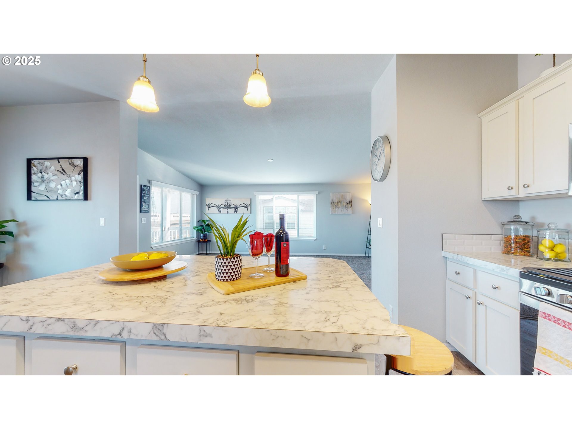 303 Oregon Trail Boulevard Boardman, OR 97818 - Photo 10 of 33