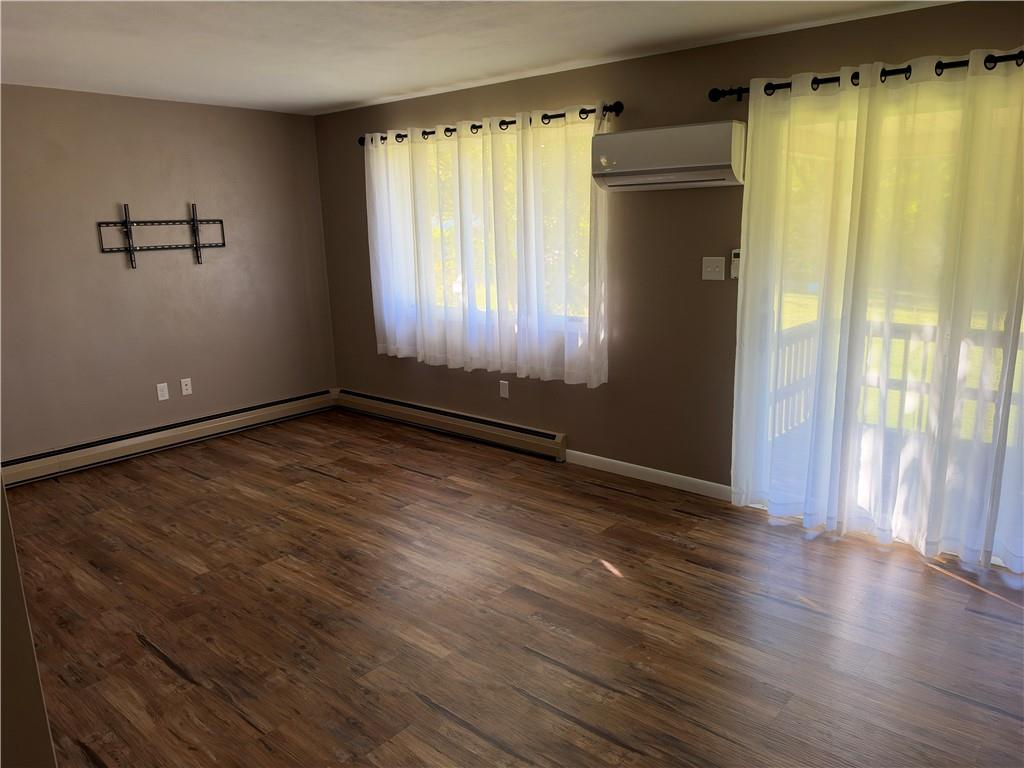 933 Youngstown Ridge Road Latrobe, PA 15650 - Photo 6 of 10 Gallery Image 6