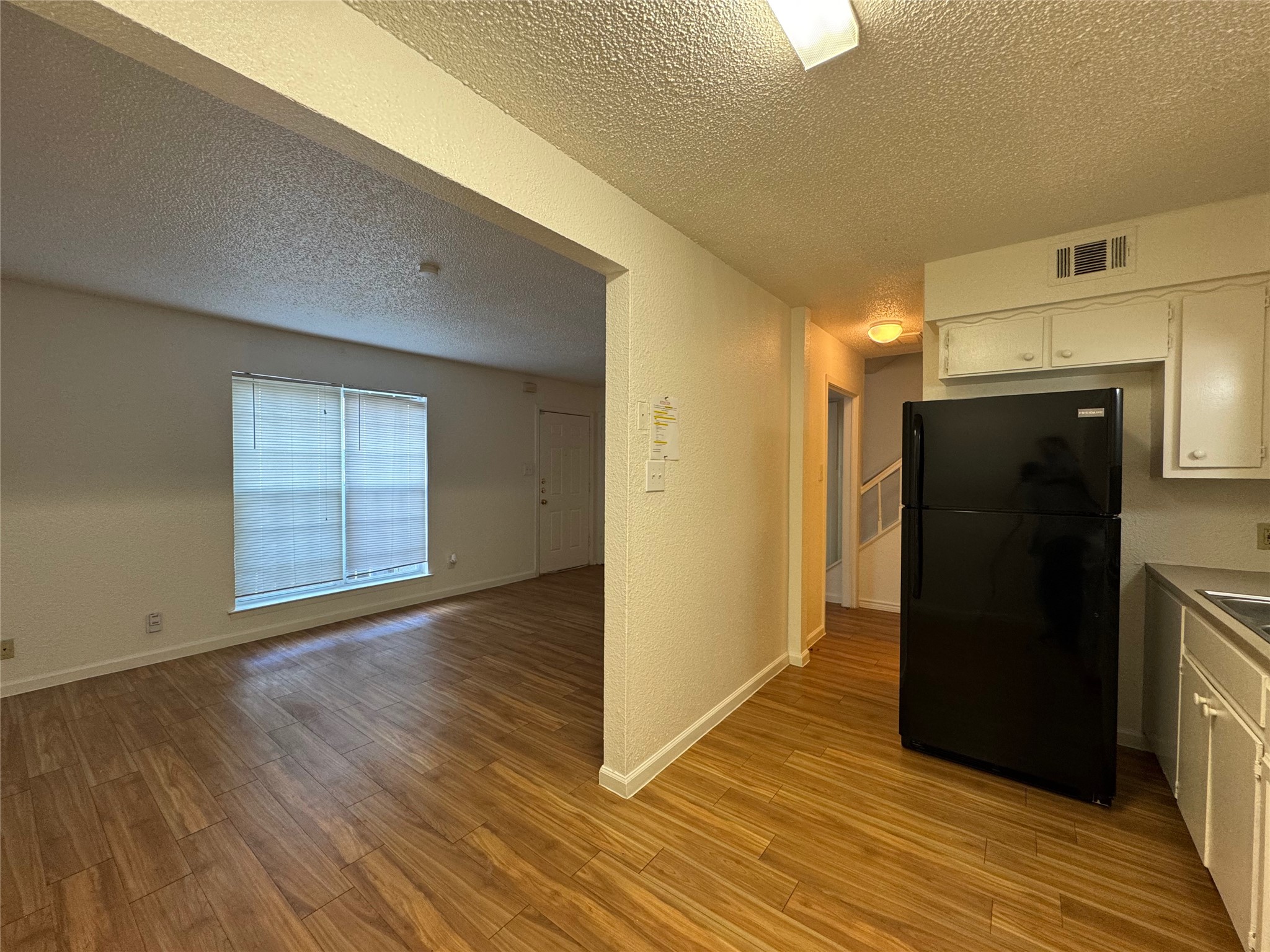 4810 West Wind Trail, Unit 102 Austin, TX 78745 - Photo 4 of 23