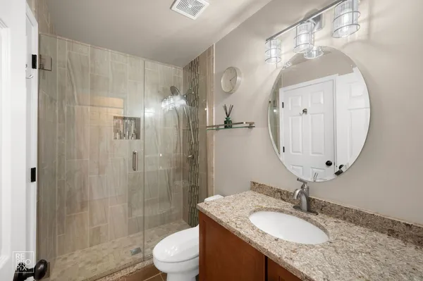 $419,900 | 2696 South Embers Lane, Arlington Heights, IL 60005