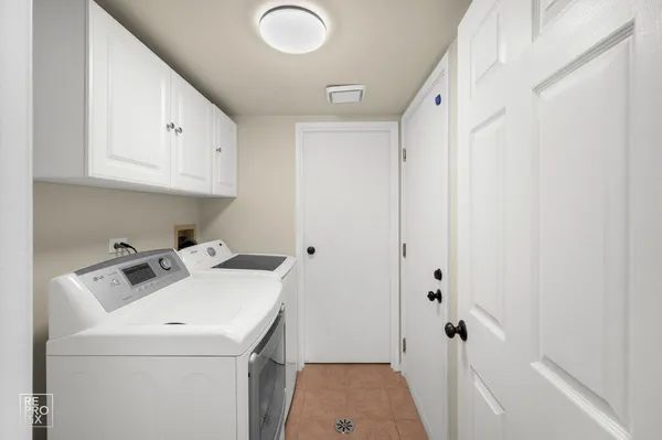$419,900 | 2696 South Embers Lane, Arlington Heights, IL 60005