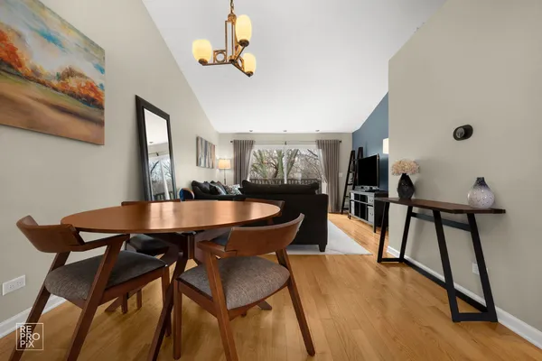 $419,900 | 2696 South Embers Lane, Arlington Heights, IL 60005